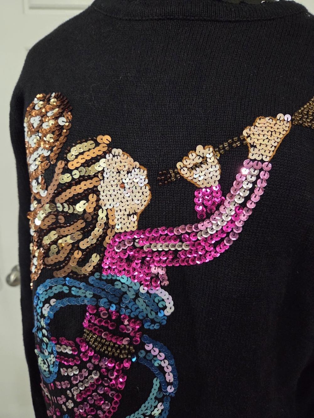 Quacker Factory Black Sequin Angel Sweater with Pink, Blue & Gold Accents Size M - Picture 4 of 9